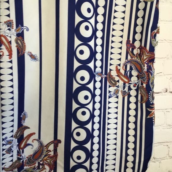 Secret‎ Women's Sleeveless Top Blouse Collared Paisley Print - Picture 7 of 12